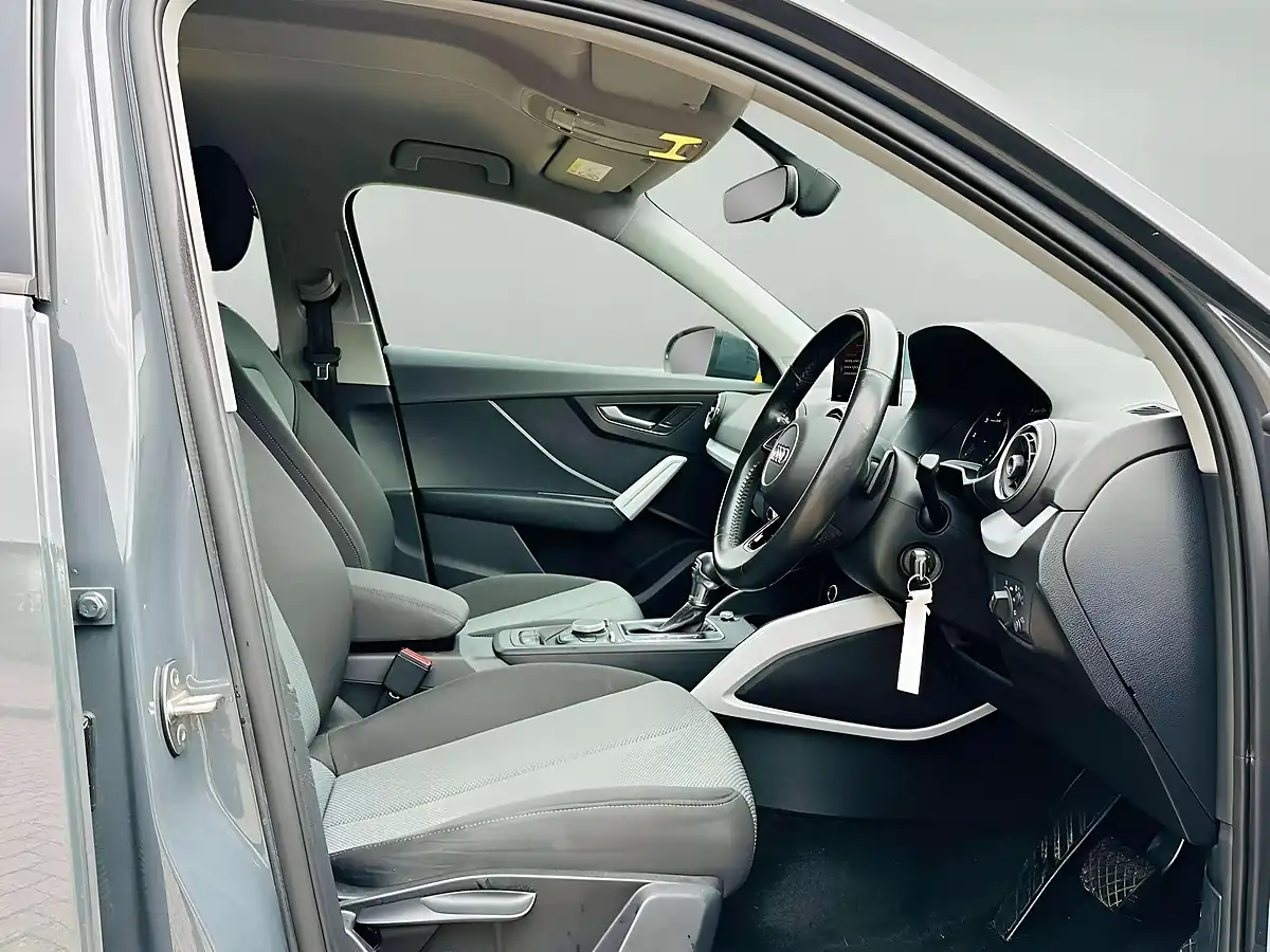 Used 2020 Audi Q2 Technik Grey - Interior and Exterior details 7