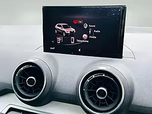 Used 2020 Audi Q2 Technik Grey - Interior and Exterior details 9