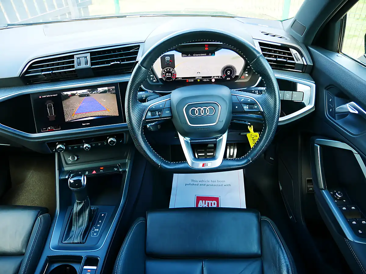 Used 2020 Audi Q3 Edition 1 Navarra Blue - Interior and Exterior details 14