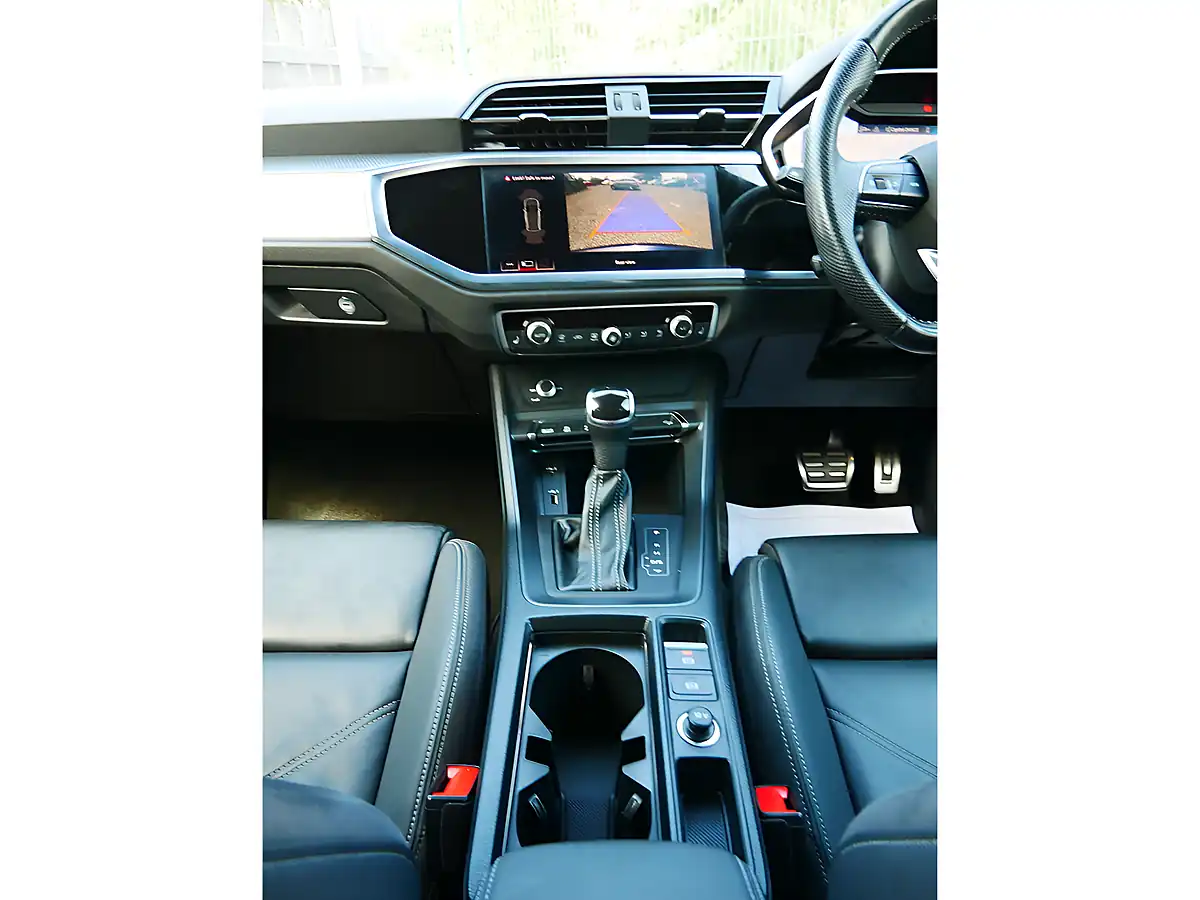 Used 2020 Audi Q3 Edition 1 Navarra Blue - Interior and Exterior details 15