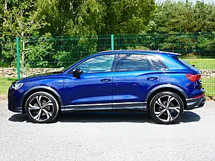 Used 2020 Audi Q3 Edition 1 Navarra Blue - Interior and Exterior details 6