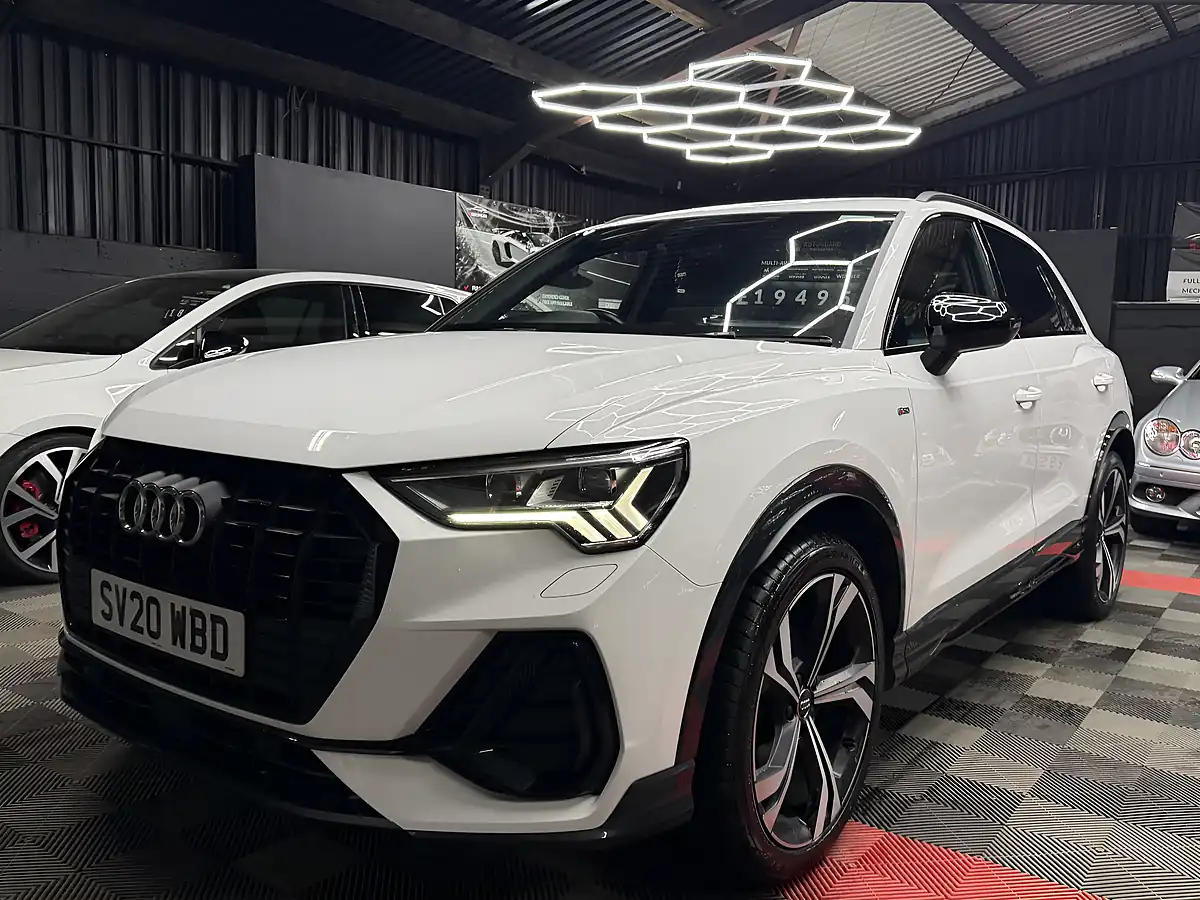 Used 2020 Audi Q3 Edition 1 White - Interior and Exterior details 3