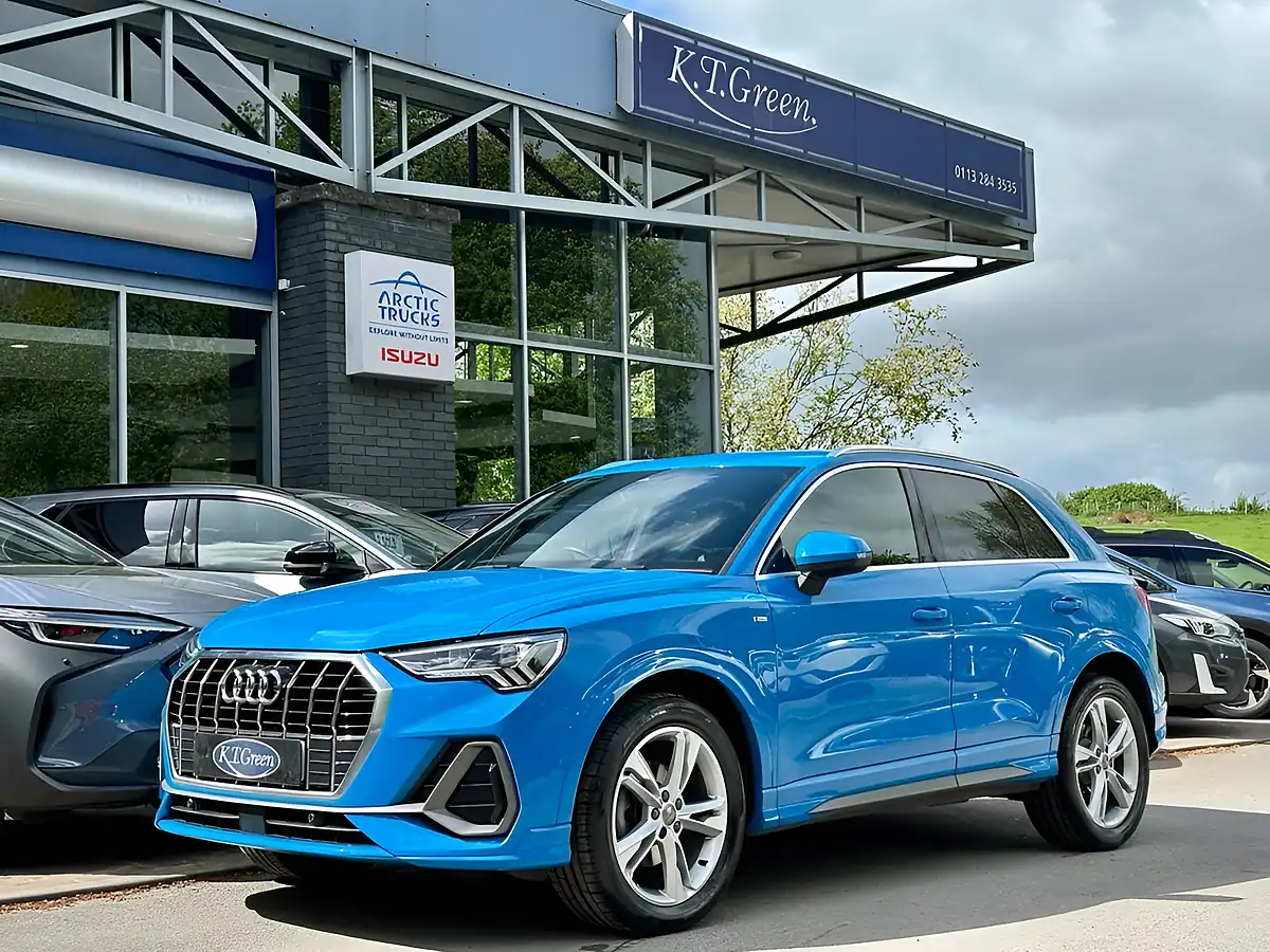 Used 2020 Audi Q3 S Line Blue - Front View