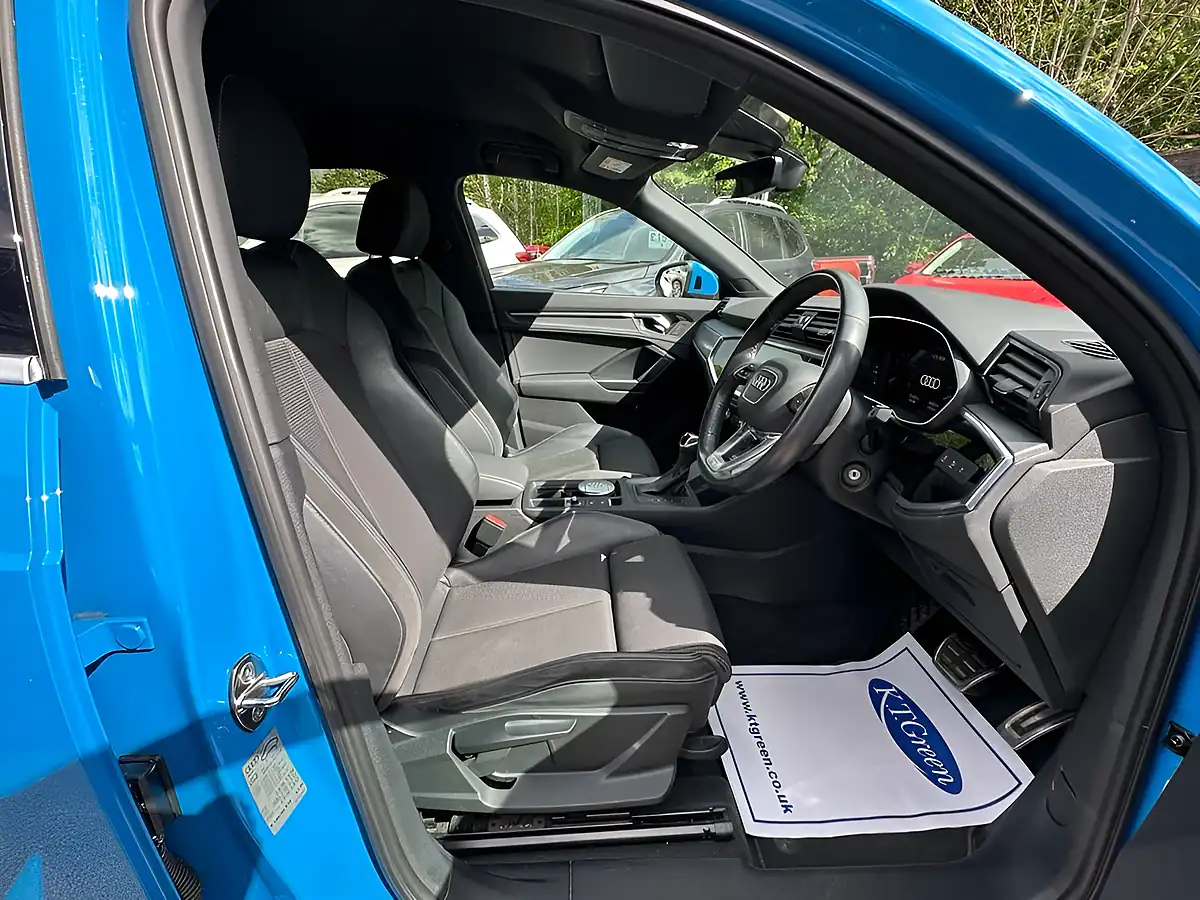 Used 2020 Audi Q3 S Line Blue - Interior and Exterior details 7