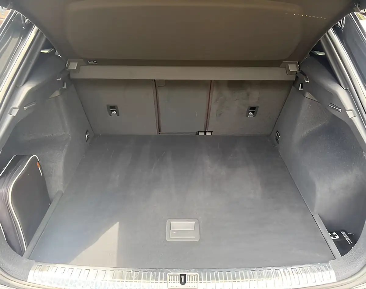 Used 2020 Audi Q3 S Line Grey - Interior and Exterior details 11