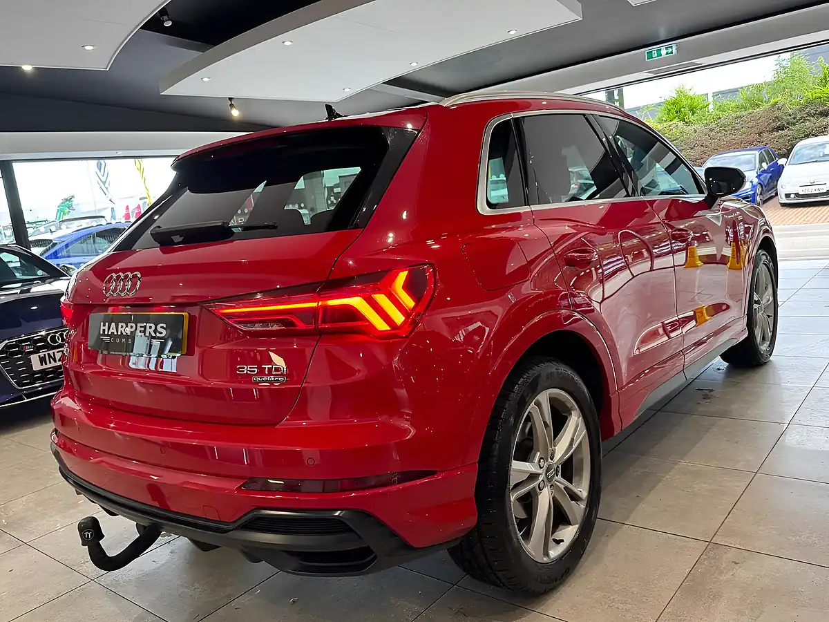 Used 2020 Audi Q3 S Line Red - Interior and Exterior details 11