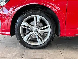 Used 2020 Audi Q3 S Line Red - Interior and Exterior details 4