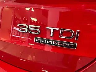 Used 2020 Audi Q3 S Line Red - Interior and Exterior details 6