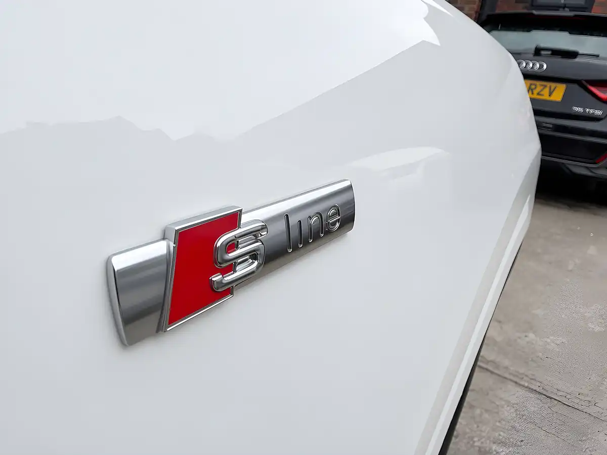 Used 2020 Audi Q3 S Line White - Interior and Exterior details 10