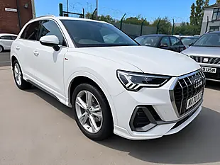 Used 2020 Audi Q3 S Line White - Interior and Exterior details 4