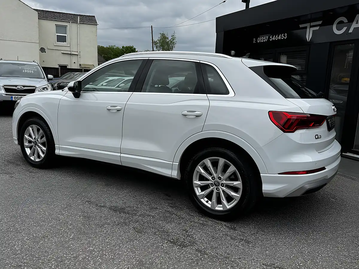 Used 2020 Audi Q3 Sport White - Interior and Exterior details 6