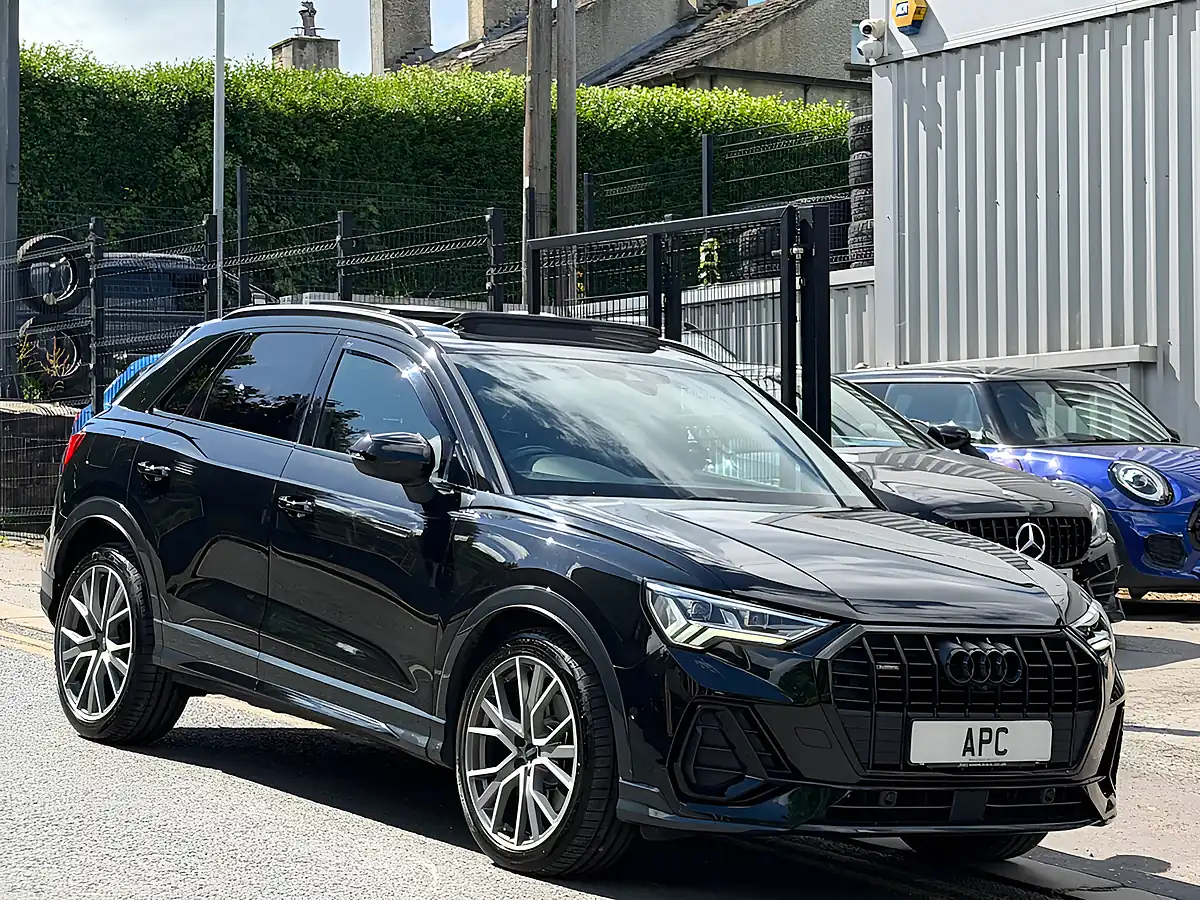 Used 2020 Audi Q3 Vorsprung Black - Interior and Exterior details 10
