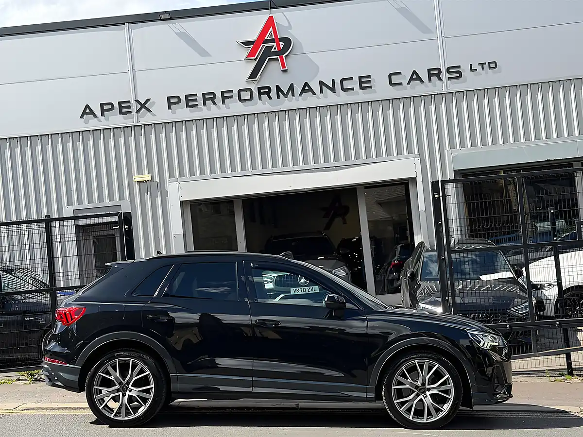 Used 2020 Audi Q3 Vorsprung Black - Interior and Exterior details 7