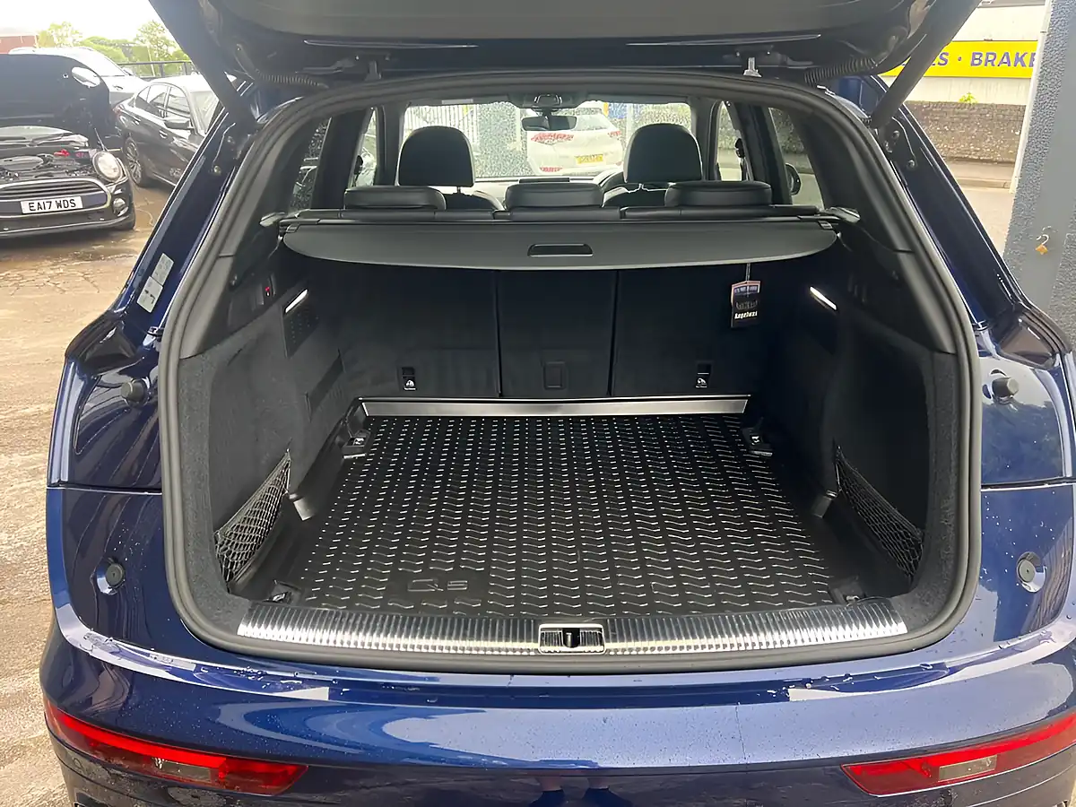 Used 2020 Audi Q5 Black Edition Blue - Interior and Exterior details 14
