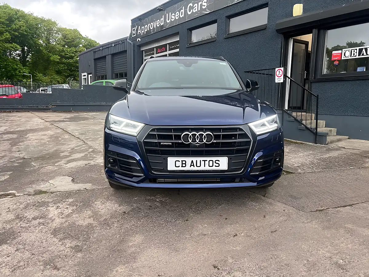 Used 2020 Audi Q5 Black Edition Blue - Interior and Exterior details 2
