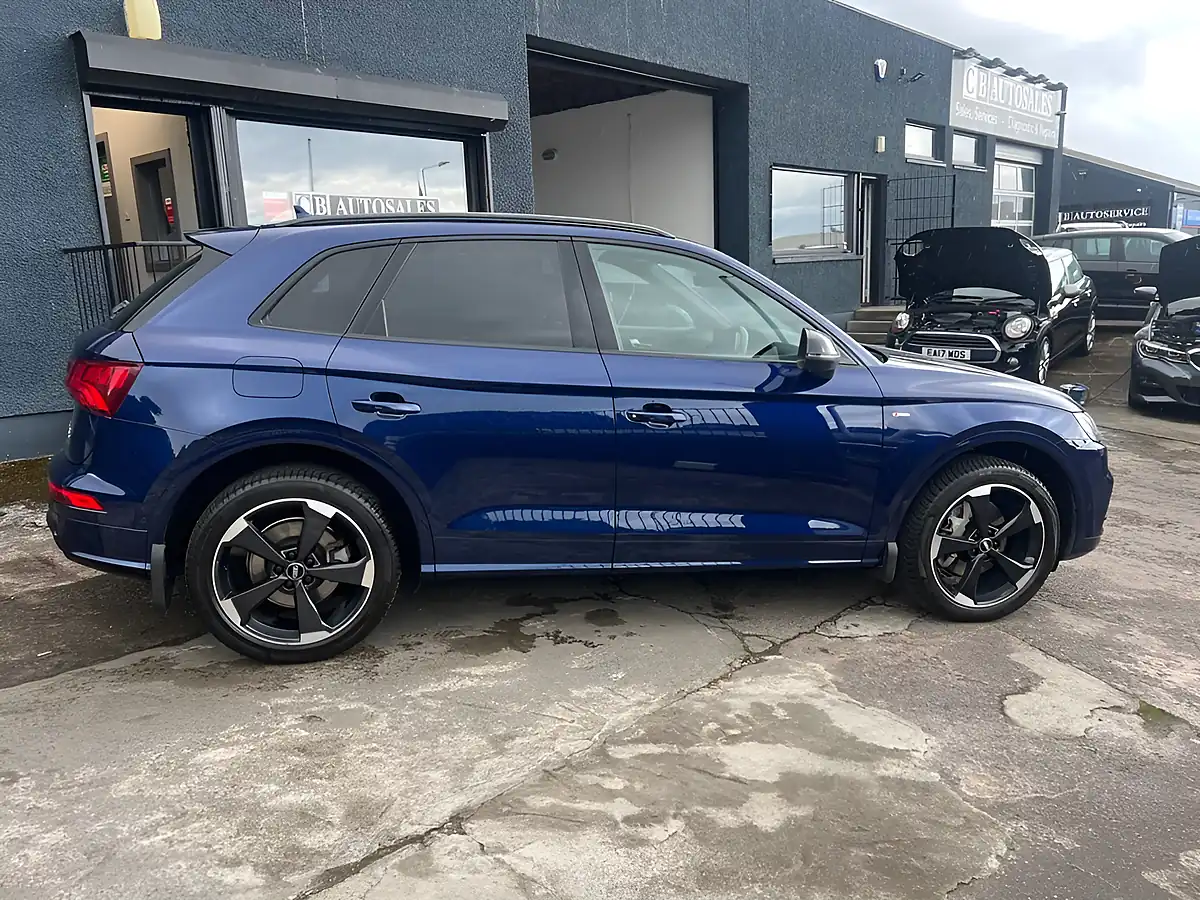 Used 2020 Audi Q5 Black Edition Blue - Interior and Exterior details 3