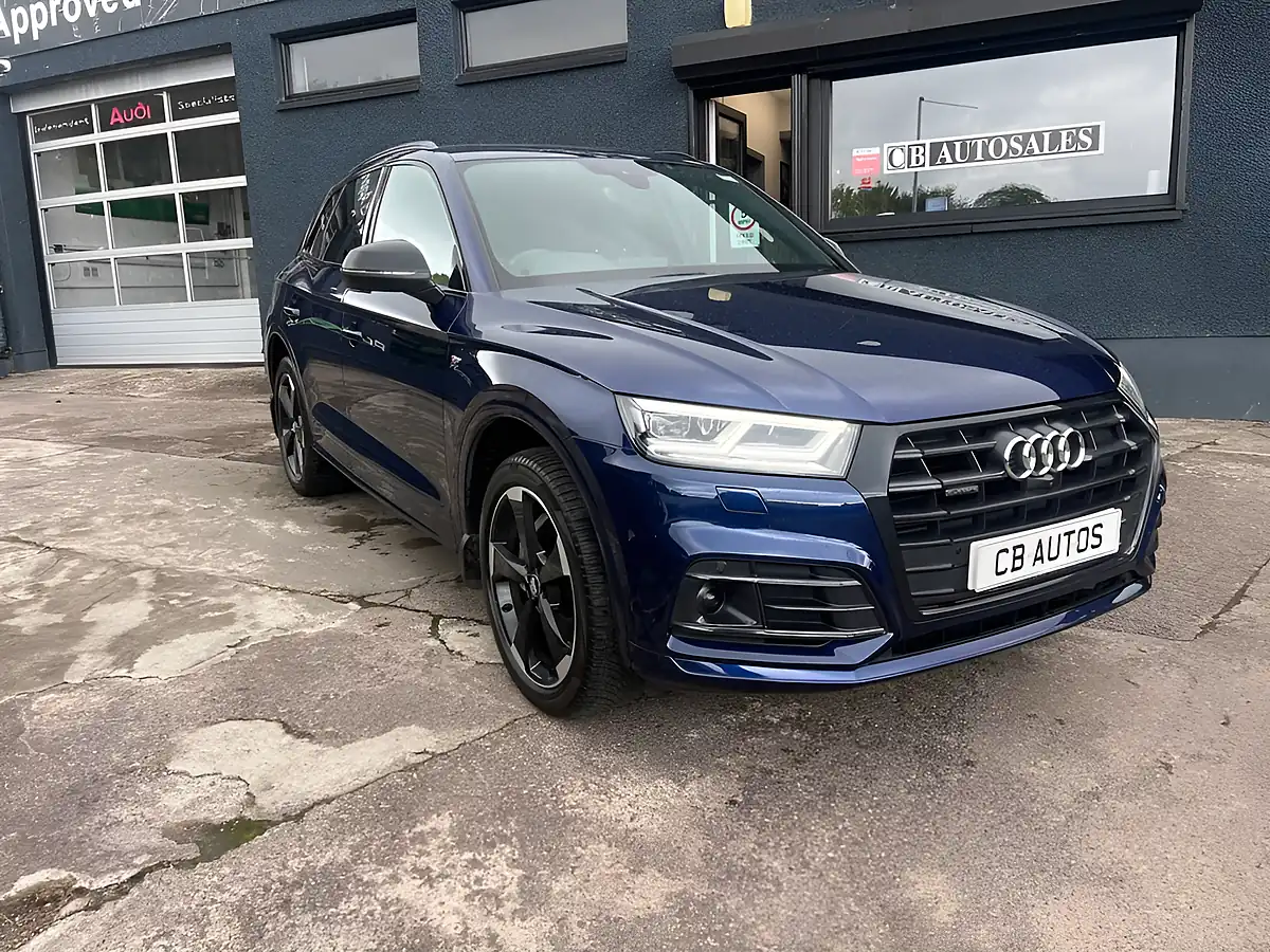 Used 2020 Audi Q5 Black Edition Blue - Interior and Exterior details 9