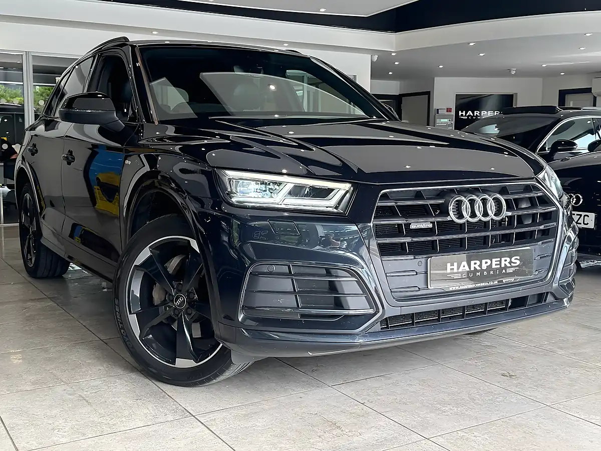 Used 2020 Audi Q5 Black Edition Blue - Front View