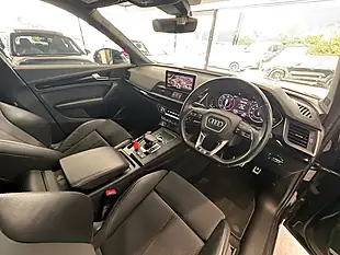 Used 2020 Audi Q5 Black Edition Blue - Interior and Exterior details 9