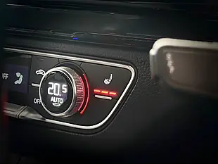 Used 2020 Audi Q5 Black Edition Blue - Interior and Exterior details 13