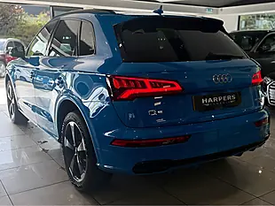 Used 2020 Audi Q5 Black Edition Blue - Interior and Exterior details 4