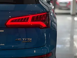 Used 2020 Audi Q5 Black Edition Blue - Interior and Exterior details 7