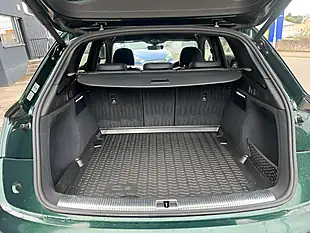 Used 2020 Audi Q5 Black Edition Green - Interior and Exterior details 16