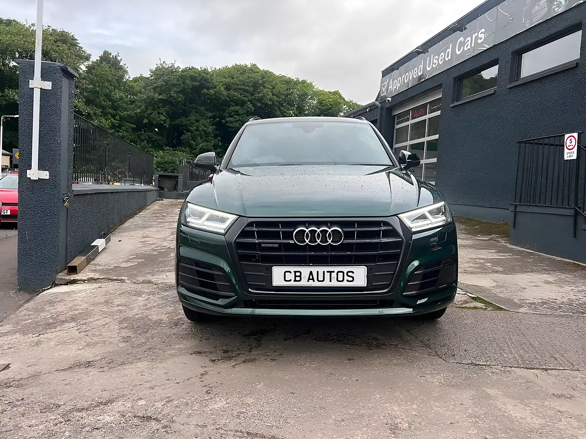 Used 2020 Audi Q5 Black Edition Green - Interior and Exterior details 2