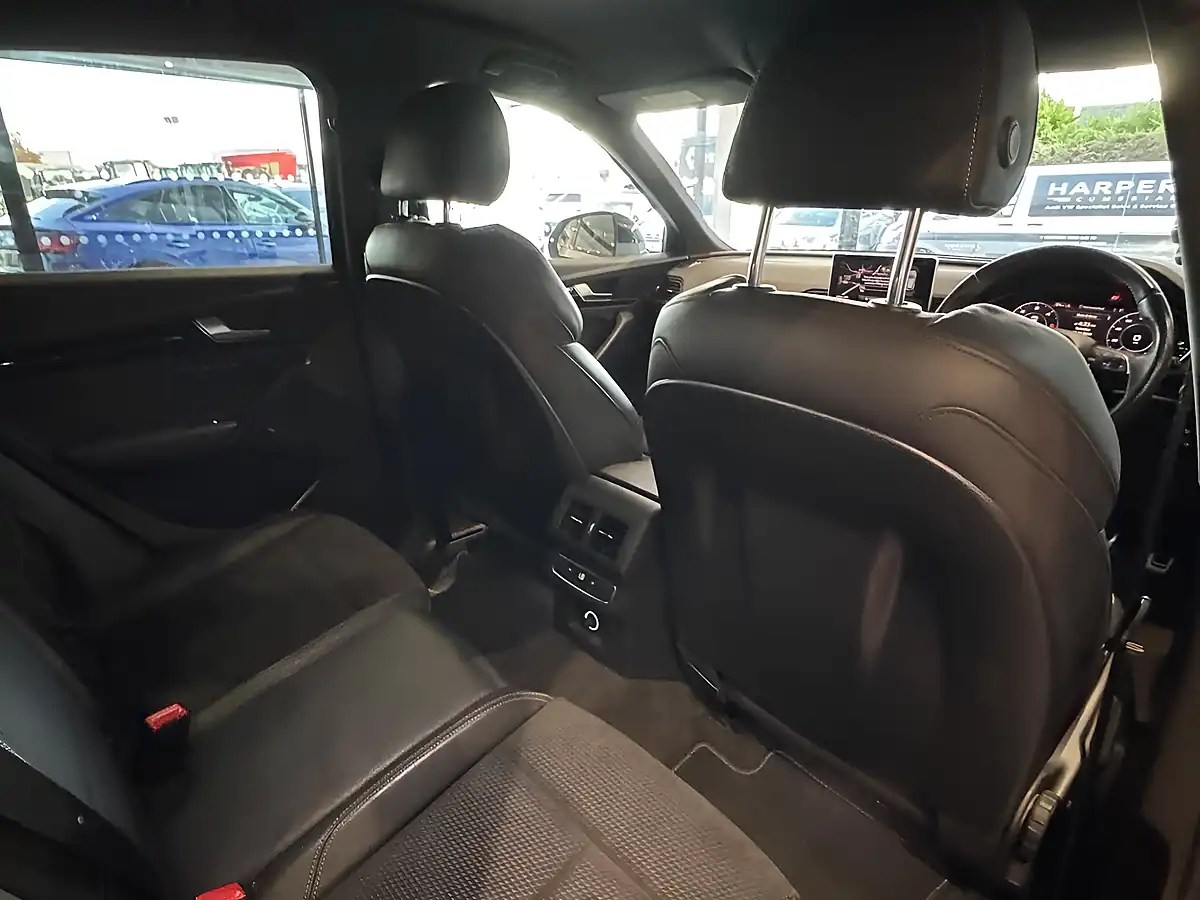 Used 2020 Audi Q5 Black Edition Grey - Interior and Exterior details 12