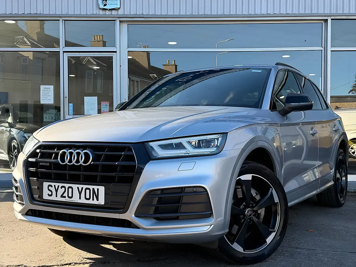 Used 2020 Audi Q5 Black Edition Silver - Front View