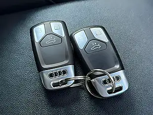 Used 2020 Audi Q5 Black Edition Silver - Interior and Exterior details 18