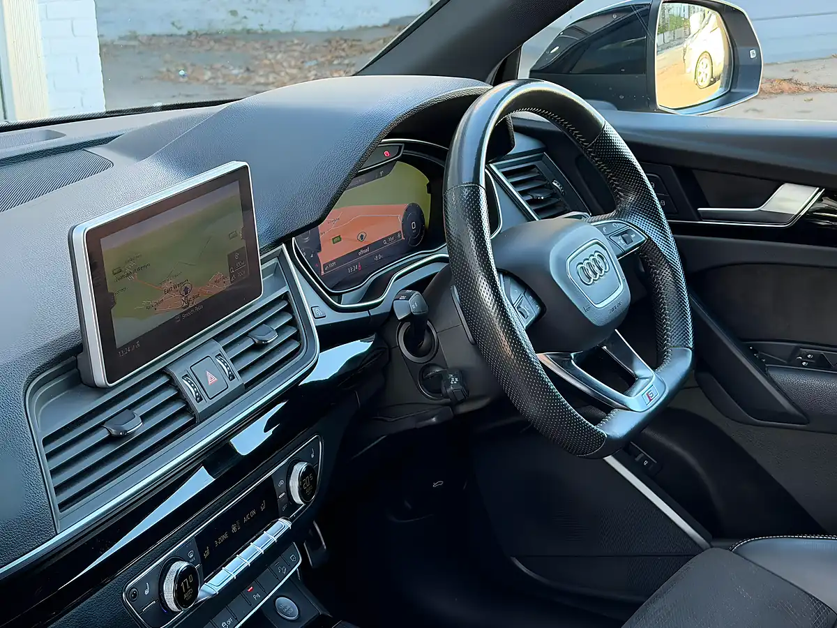 Used 2020 Audi Q5 Black Edition Silver - Interior and Exterior details 4