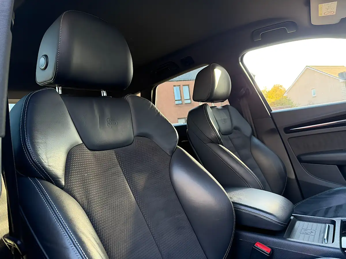 Used 2020 Audi Q5 Black Edition Silver - Interior and Exterior details 9