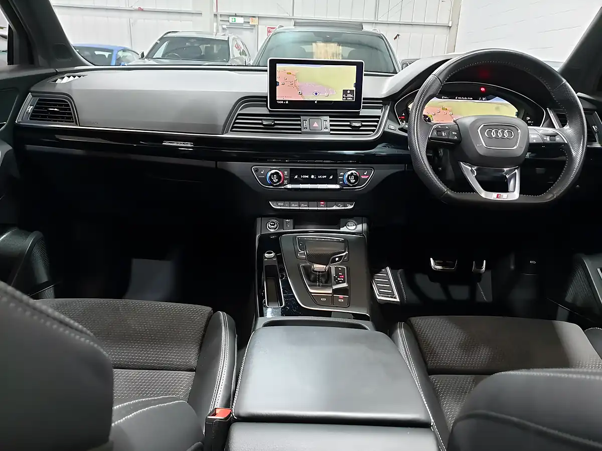 Used 2020 Audi Q5 Black Edition Silver - Interior and Exterior details 17