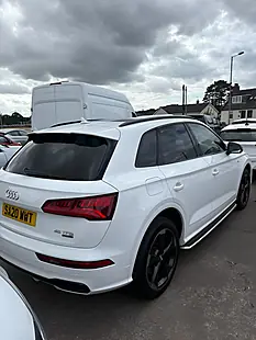 Used 2020 Audi Q5 Black Edition White - Interior and Exterior details 3