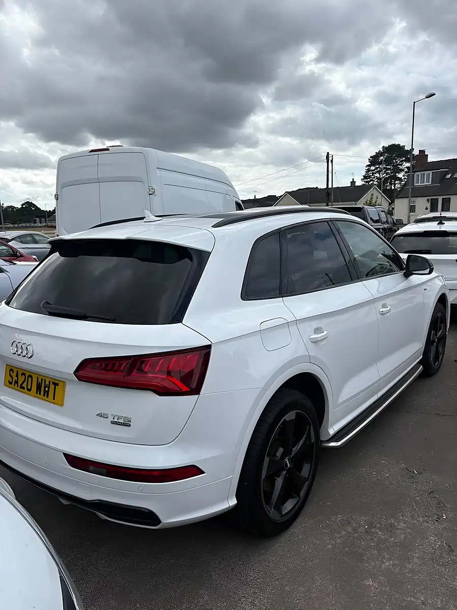 Used 2020 Audi Q5 Black Edition White - Interior and Exterior details 3