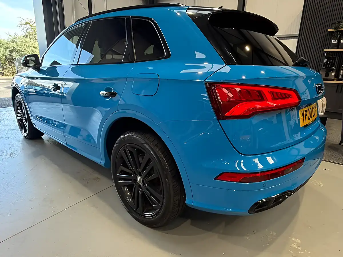 Used 2020 Audi Q5 S Line Competition Blue - Interior and Exterior details 10