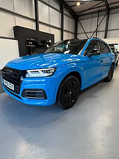 Used 2020 Audi Q5 S Line Competition Blue - Interior and Exterior details 2