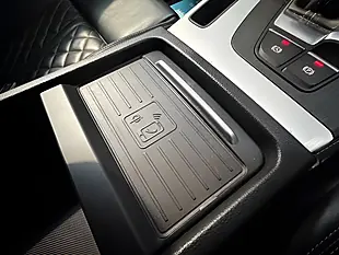 Used 2020 Audi Q5 S Line Competition Blue - Interior and Exterior details 20