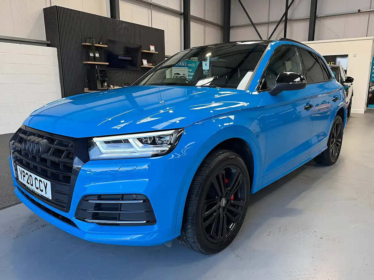 Used 2020 Audi Q5 S Line Competition Blue - Interior and Exterior details 3