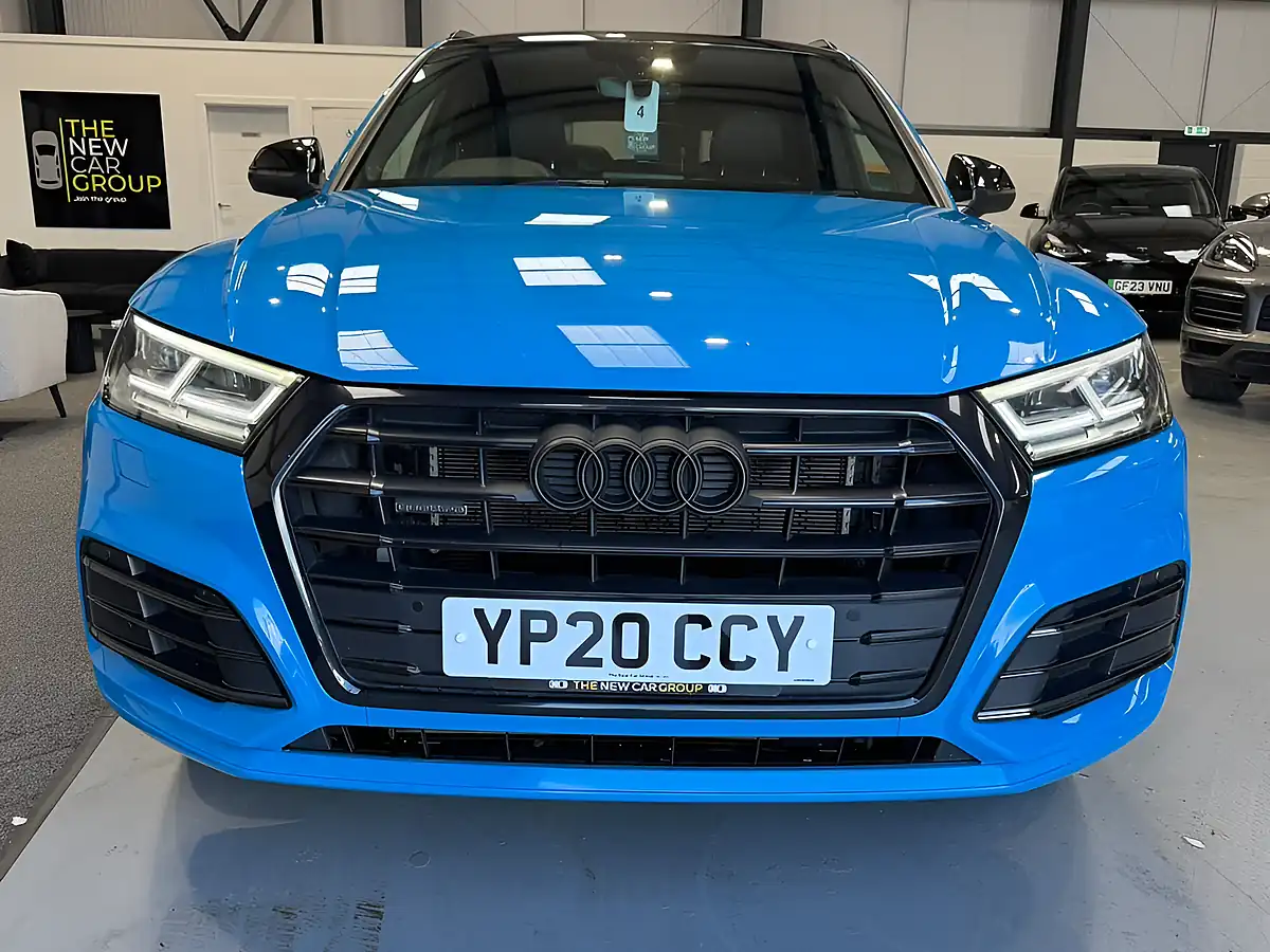 Used 2020 Audi Q5 S Line Competition Blue - Interior and Exterior details 5
