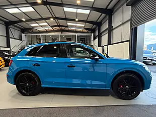 Used 2020 Audi Q5 S Line Competition Blue - Interior and Exterior details 8
