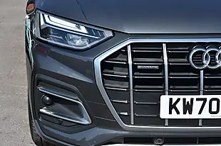 Used 2020 Audi Q5 Sport Grey - Interior and Exterior details 10
