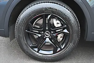 Used 2020 Audi Q5 Sport Grey - Interior and Exterior details 8