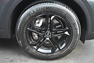 Used 2020 Audi Q5 Sport Grey - Interior and Exterior details 9