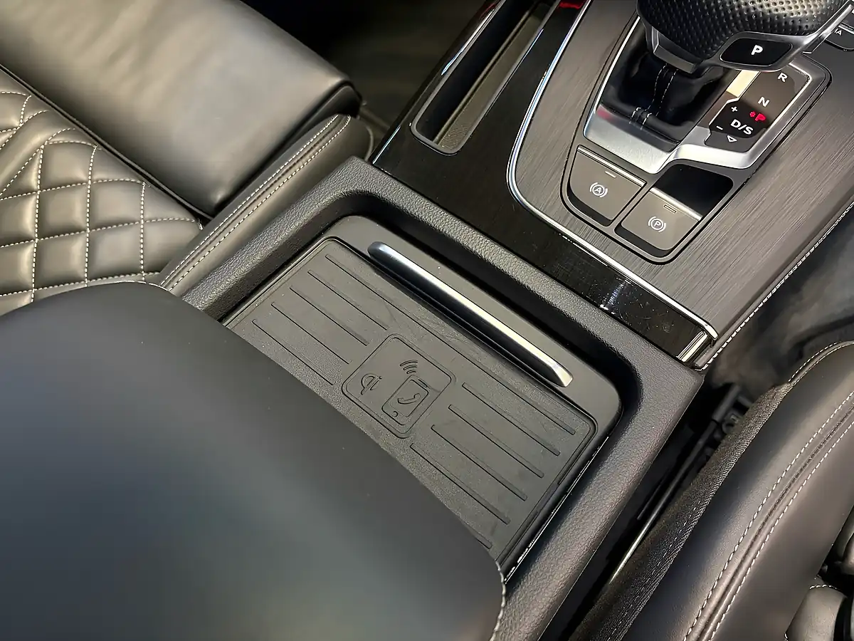 Used 2020 Audi Q5 Vorsprung Black - Interior and Exterior details 15