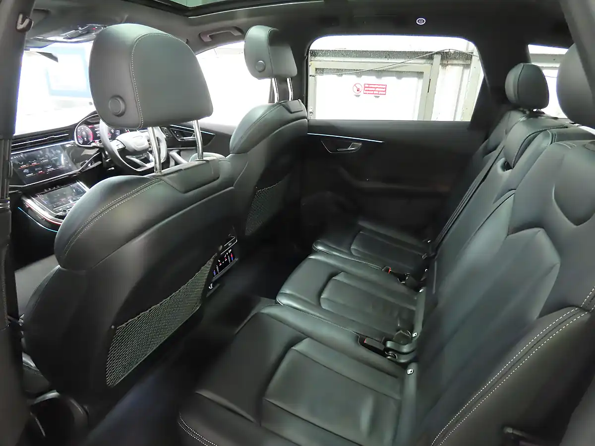 Used 2020 Audi Q7 Black Edition Black - Interior and Exterior details 7