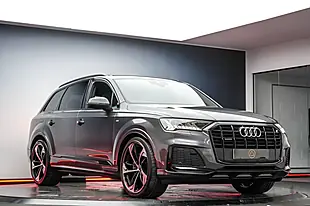 Used 2020 Audi Q7 Black Edition Grey - Interior and Exterior details 13
