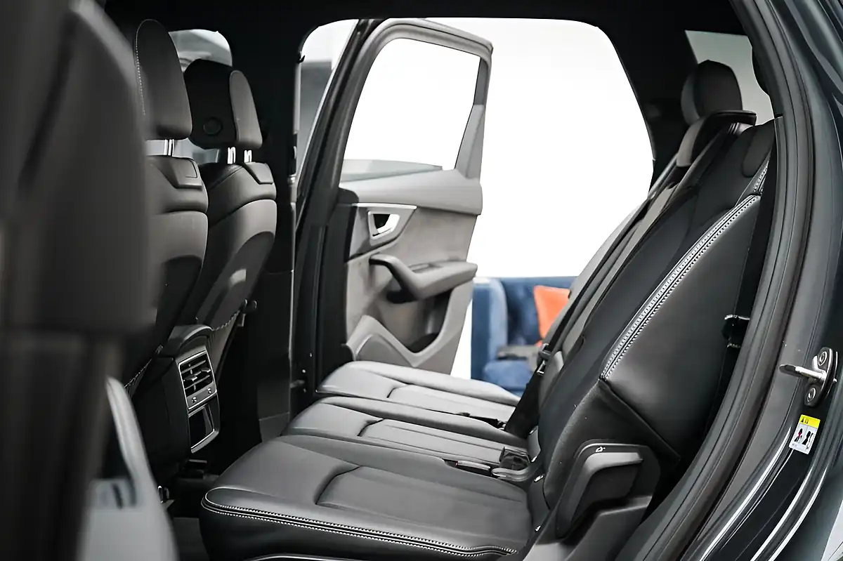 Used 2020 Audi Q7 Black Edition Grey - Interior and Exterior details 16