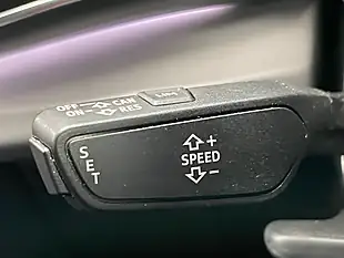Used 2020 Audi Q7 Sport Floret Silver - Interior and Exterior details 17